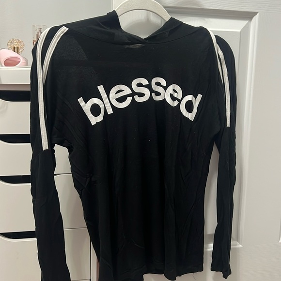 Tops - Hoodie Shirt Black